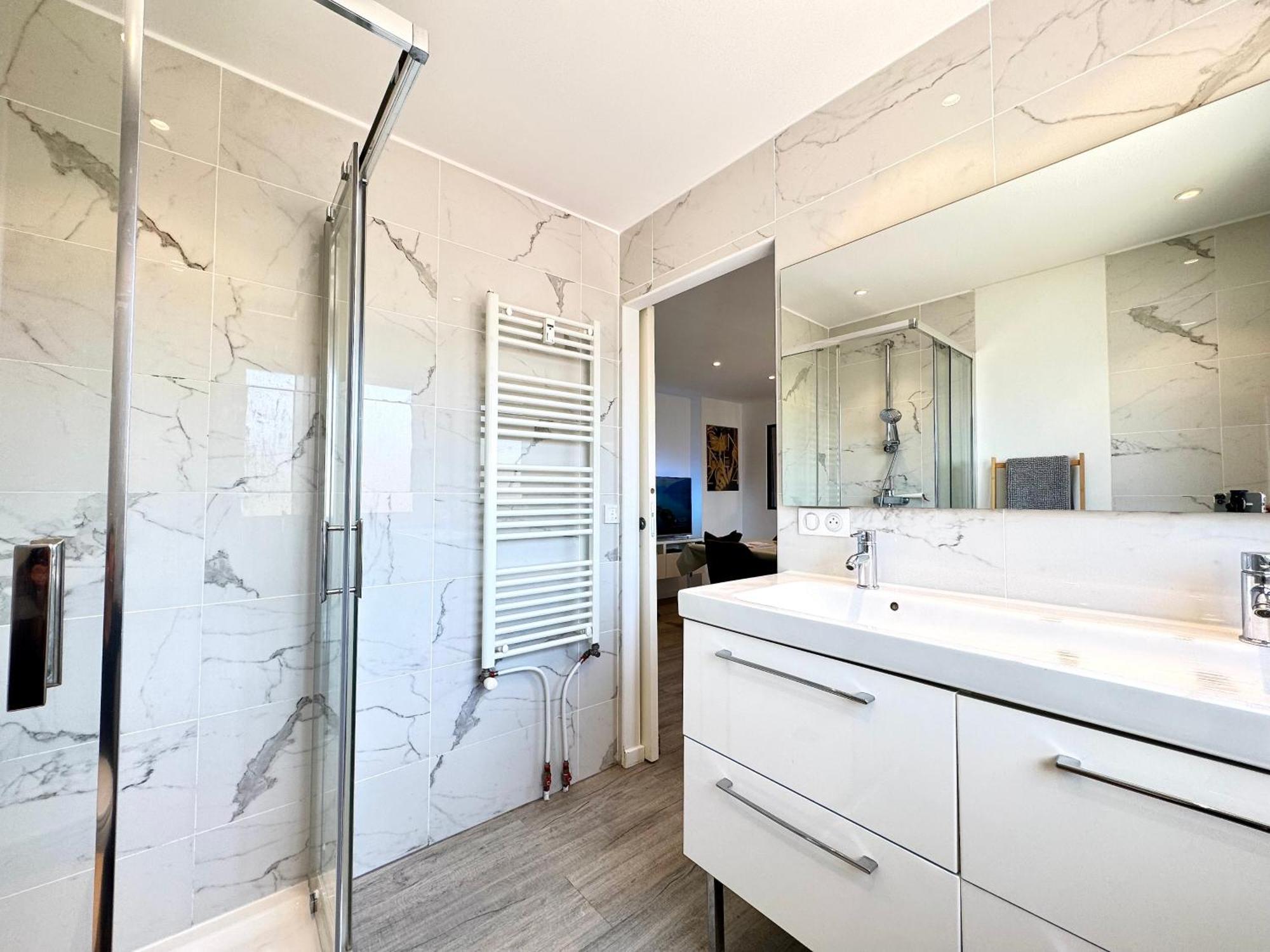 Le Saint-Jean By Scls Locations Lägenhet Cannes Exteriör bild